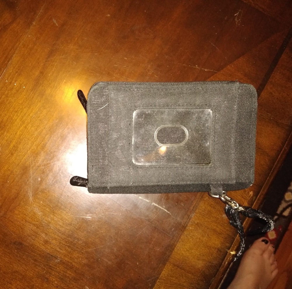 Thirty one wristlet